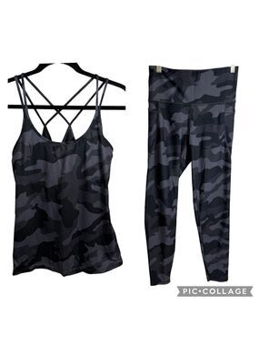 Old Navy Active Set Medium Gray Camo‎ Tank Top & Leggings